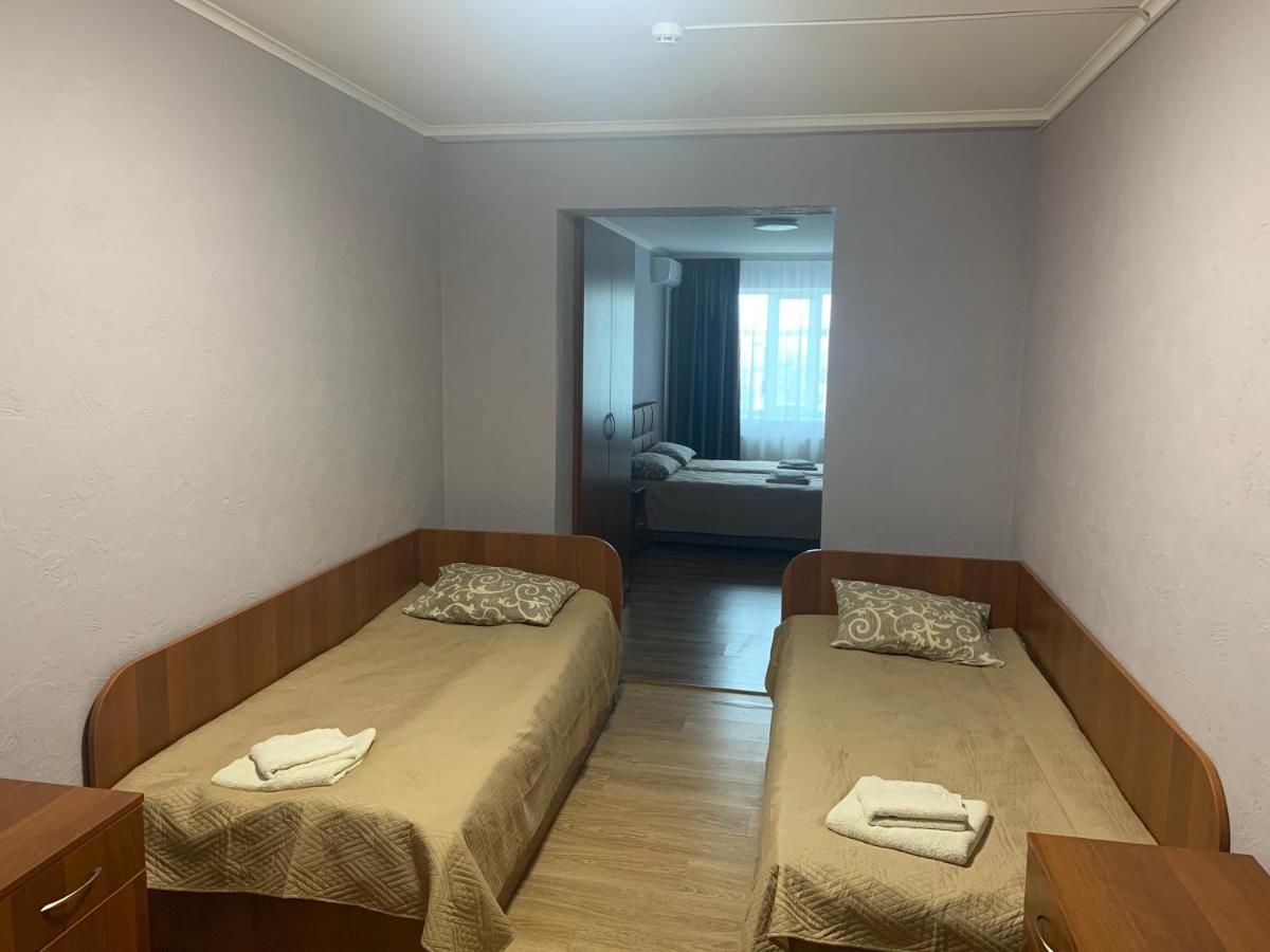 Отель Hotel Non Stop Стоянка-18
