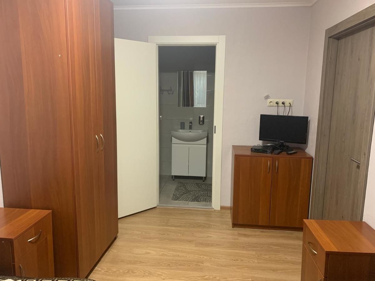 Отель Hotel Non Stop Стоянка-12